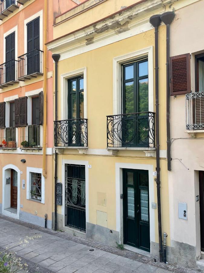 La Casa Gialla Cagliari Esterno foto